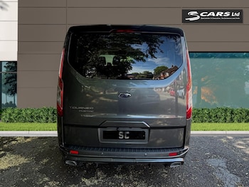Used Ford Tourneo Custom 2017 for sale - 78512993: Photo