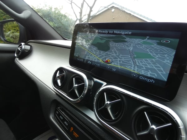 Used Mercedes-Benz X-Class 2018 for sale - 72630700: Photo 18