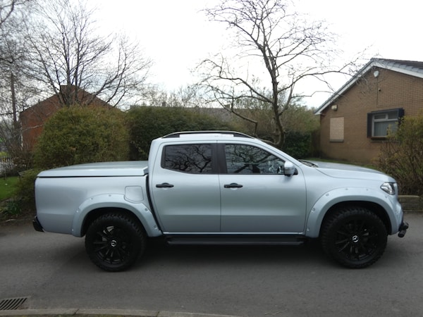 Used Mercedes-Benz X-Class 2018 for sale - 72630700: Photo 9