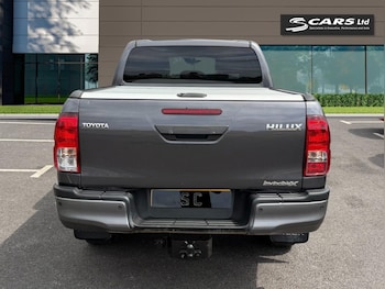 Used Toyota Hilux 2019 for sale - 79262703: Photo