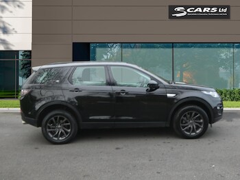 Used Land Rover Discovery Sport 2018 for sale - 77793033: Photo