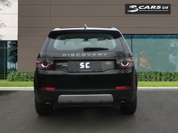 Used Land Rover Discovery Sport 2018 for sale - 77793033: Photo