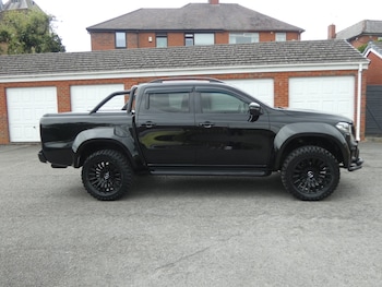 Used Mercedes-Benz X-Class 2017 for sale - 75251068: Photo