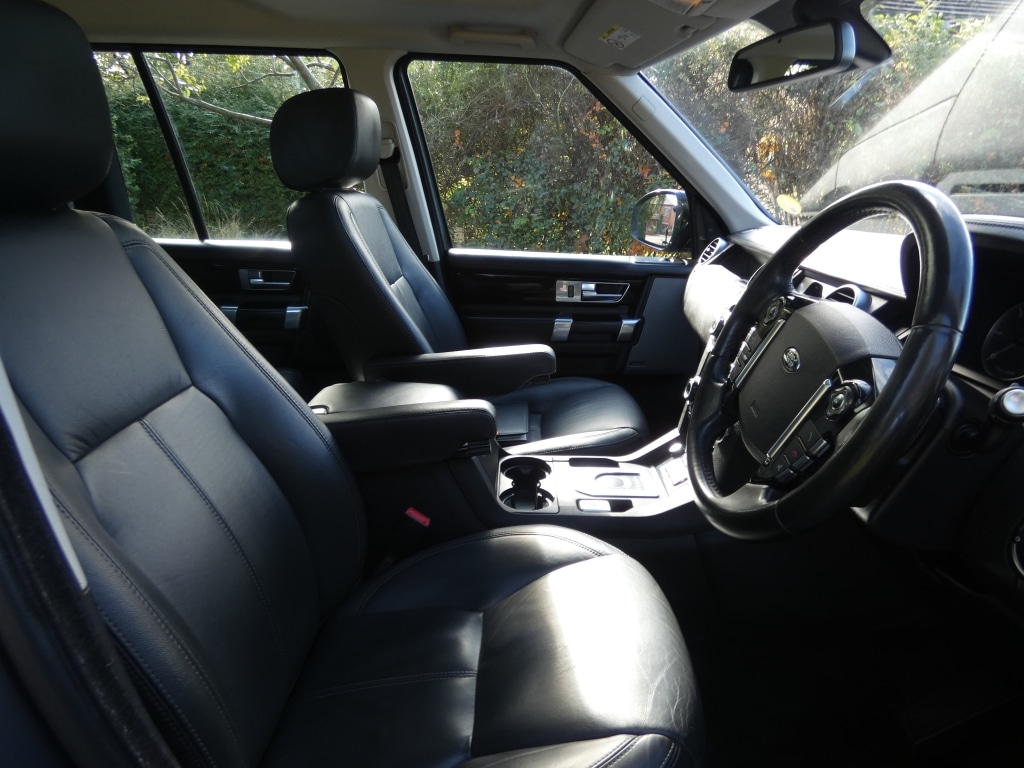 Used Land Rover Discovery 2016 for sale - 76115653: Photo 4