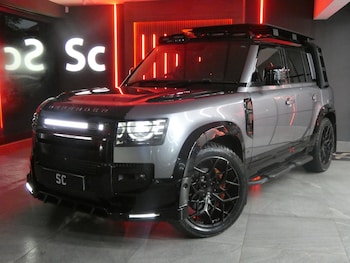 Used Land Rover Defender 110 2020 for sale - 76497655: Photo