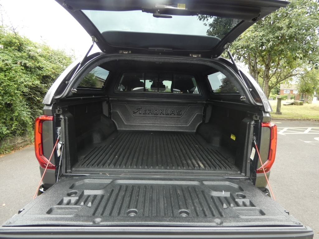 Used Volkswagen Amarok 2024 for sale - 76471348: Photo 22