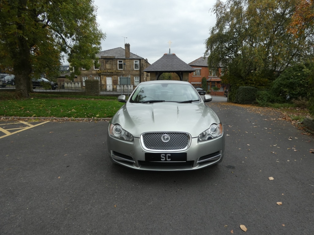 Used Jaguar XF 2011 for sale - 76198659: Photo 3