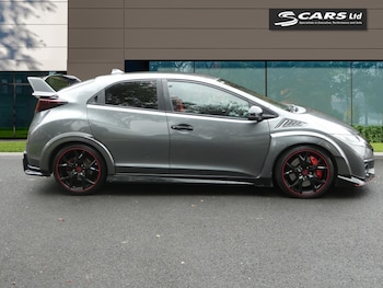 Used Honda Civic 2016 for sale - 76070560: Photo