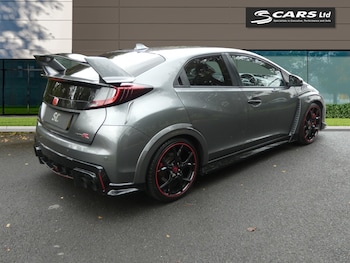Used Honda Civic 2016 for sale - 76070560: Photo