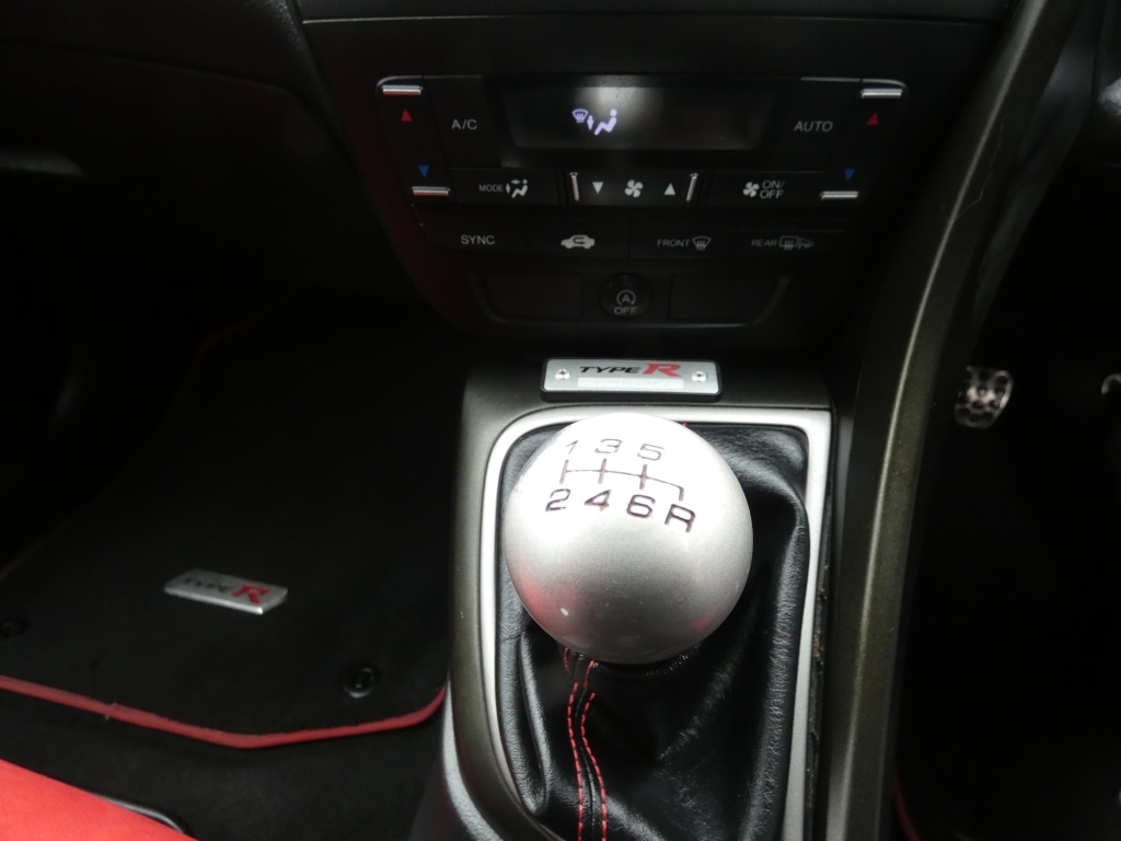 Used Honda Civic 2016 for sale - 76070560: Photo 9