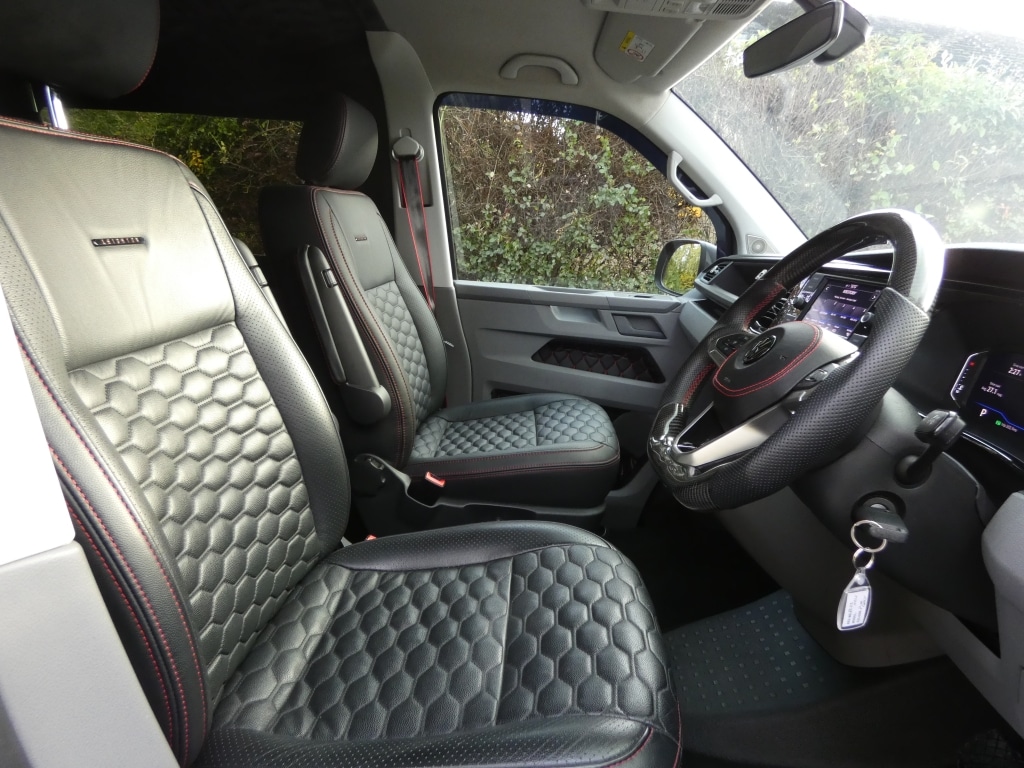 Used Volkswagen Transporter 2023 for sale - 76359034: Photo 2