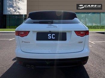 Used Jaguar F-Pace 2018 for sale - 79152592: Photo