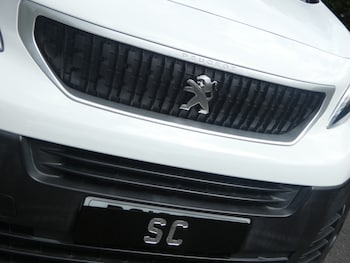 Used Peugeot Expert 2018 for sale - 75505671: Photo