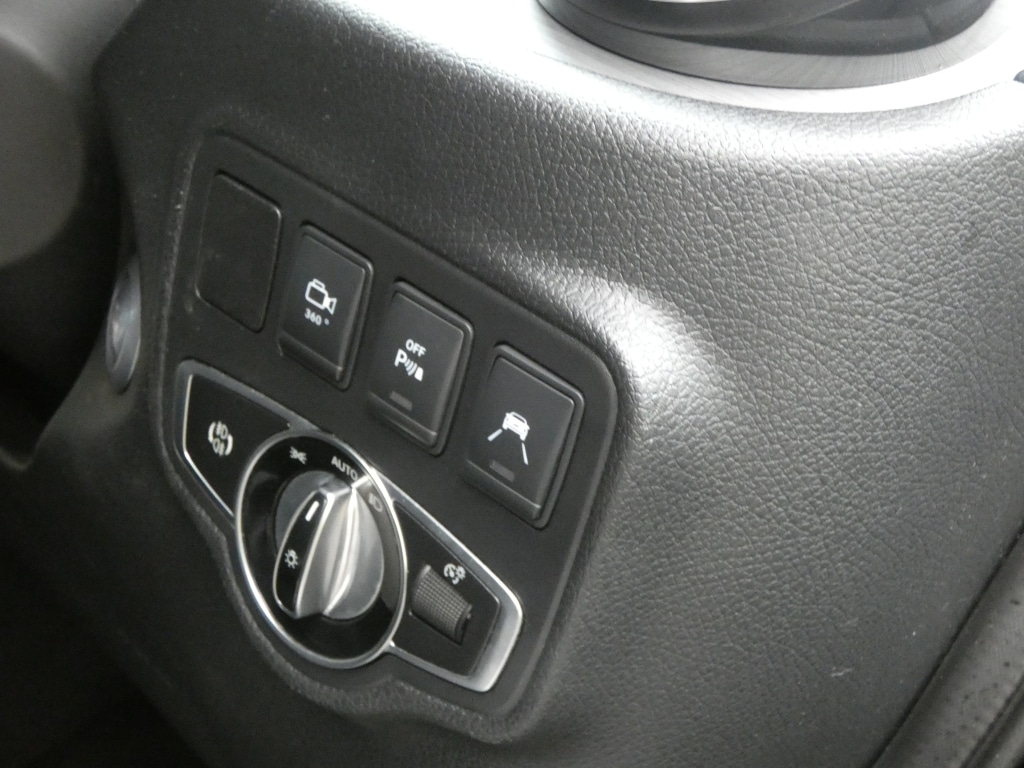 Used Mercedes-Benz X Class 2019 for sale - 75694996: Photo 11