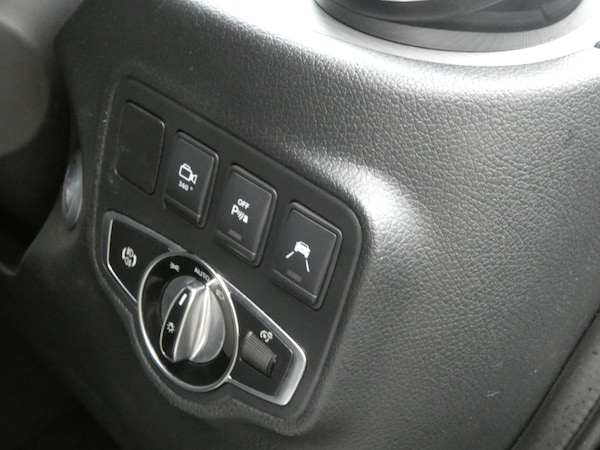Used Mercedes-Benz X-Class 2019 for sale - 75694996: Photo 11
