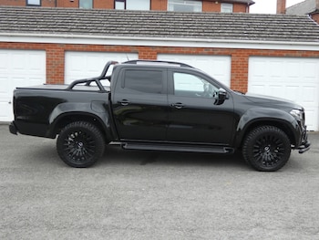 Used Mercedes-Benz X-Class 2019 for sale - 75996584: Photo