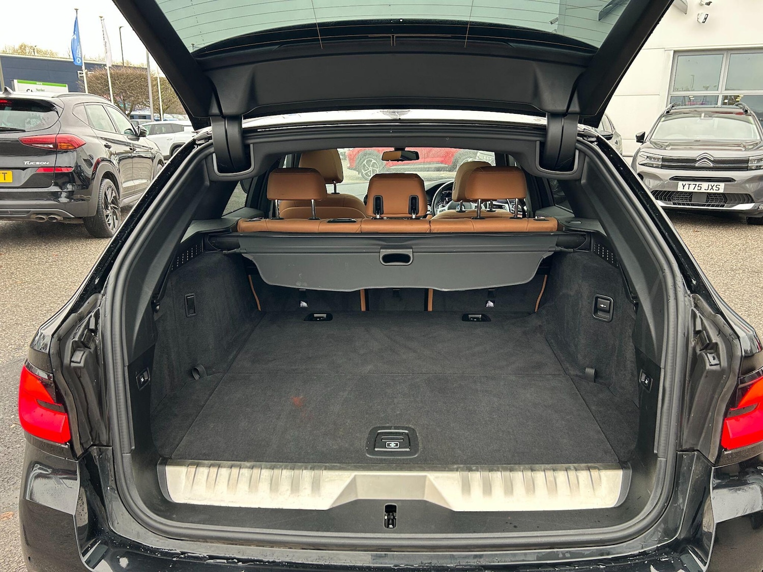 Used BMW 5 Series 2023 for sale - 76620150: Photo 13