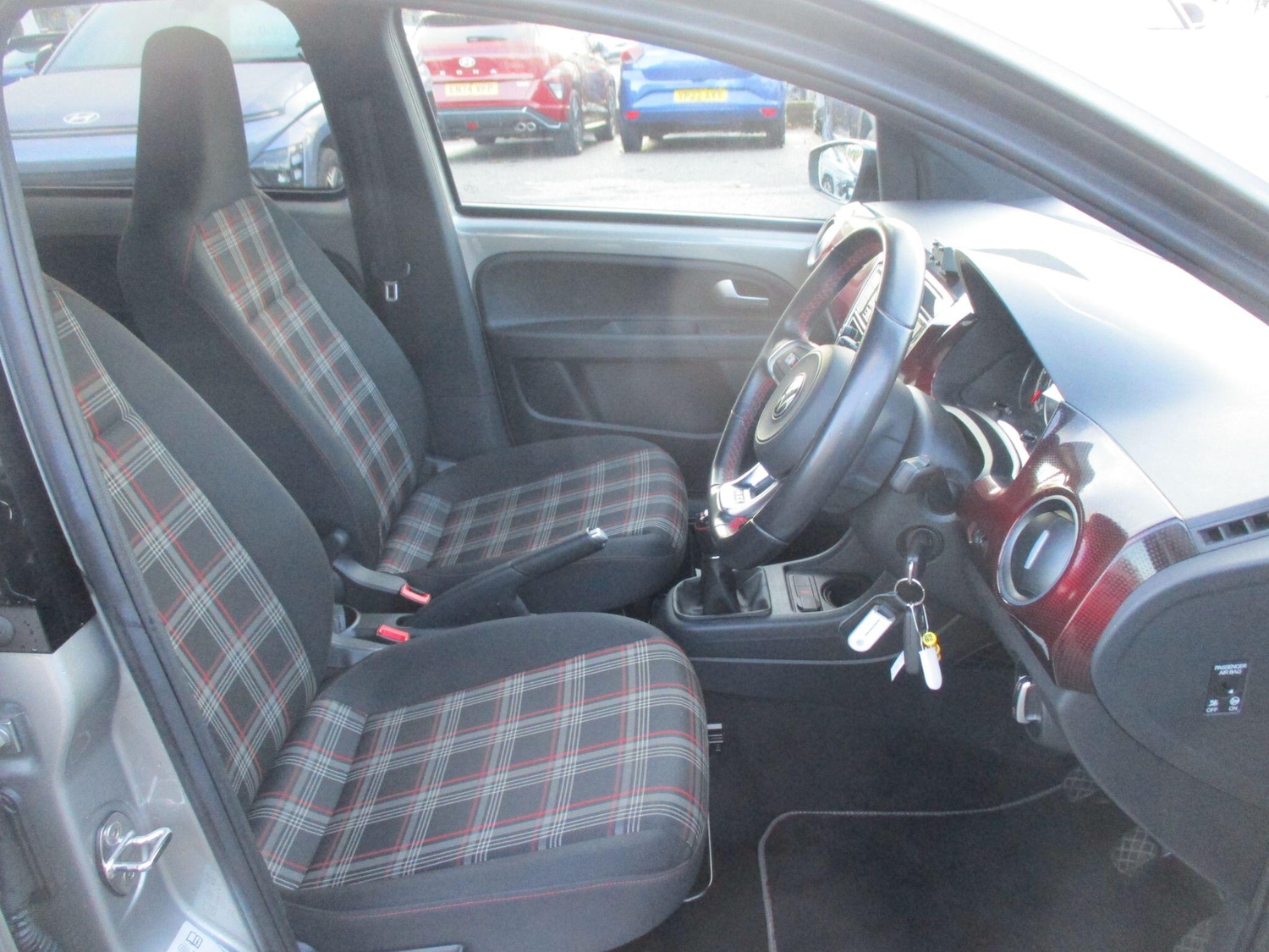 Used Volkswagen up! 2020 for sale - 76849601: Photo 15