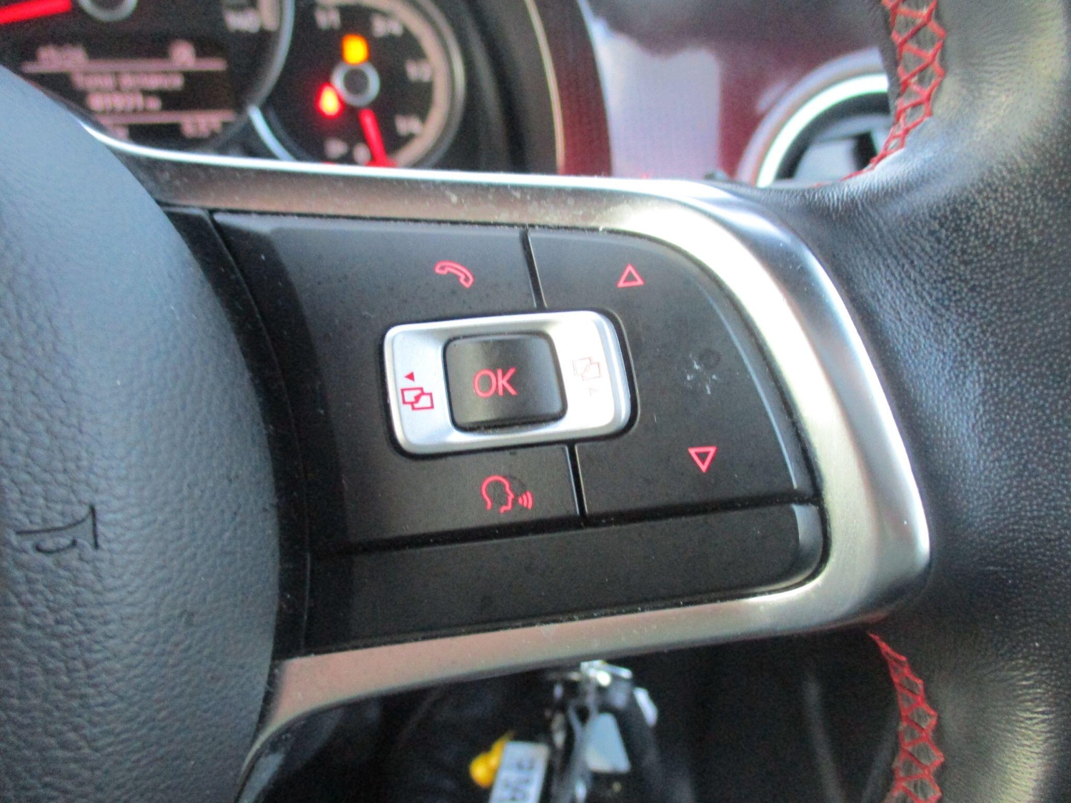 Used Volkswagen up! 2020 for sale - 76849601: Photo 17