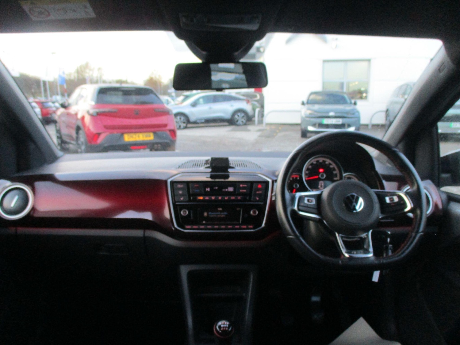 Used Volkswagen up! 2020 for sale - 76849601: Photo 28