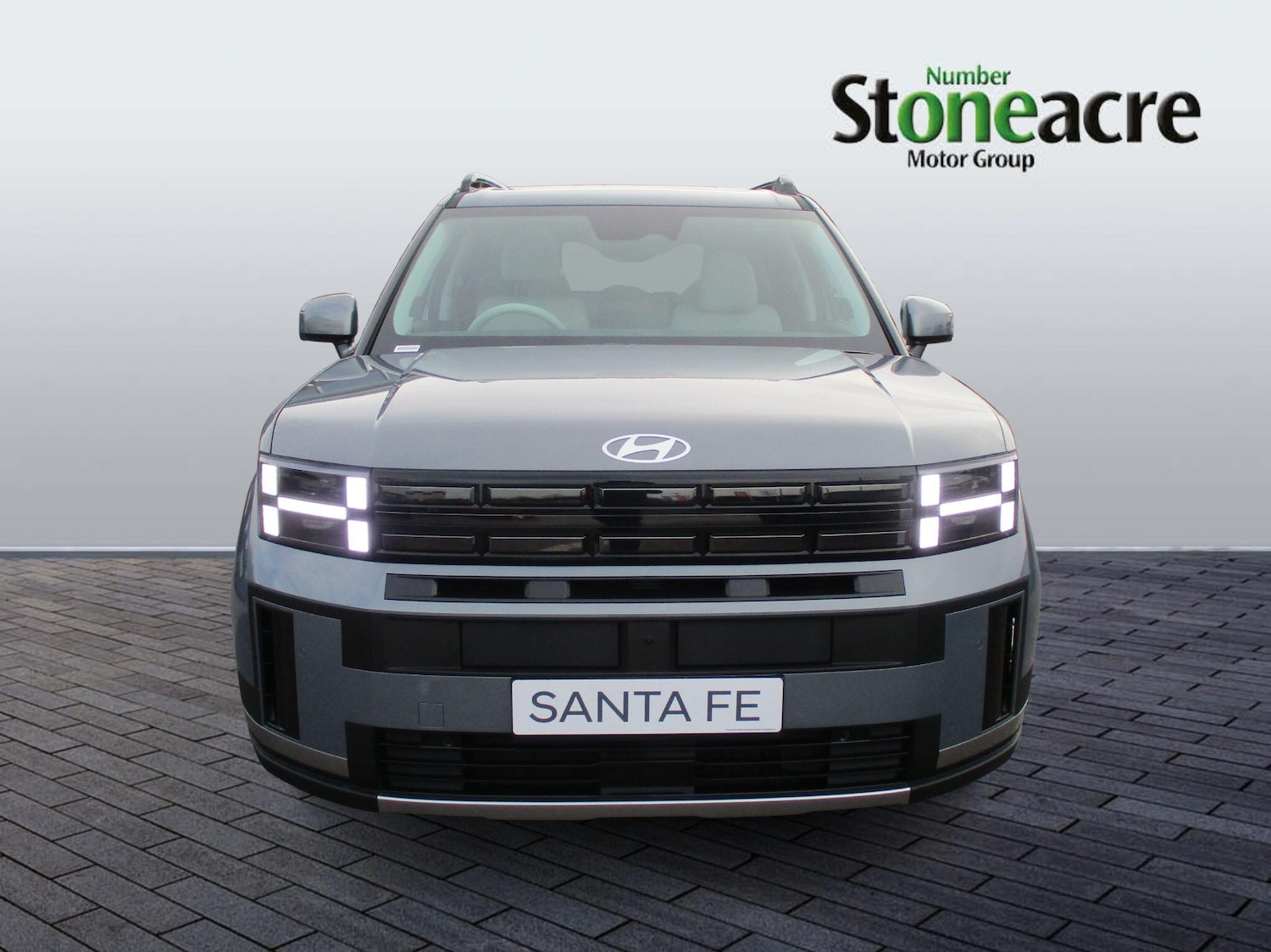 Used Hyundai Santa Fe for sale - 77315148: Photo 2