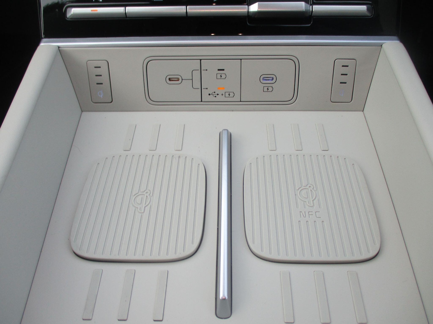 Used Hyundai Santa Fe for sale - 77315148: Photo 31