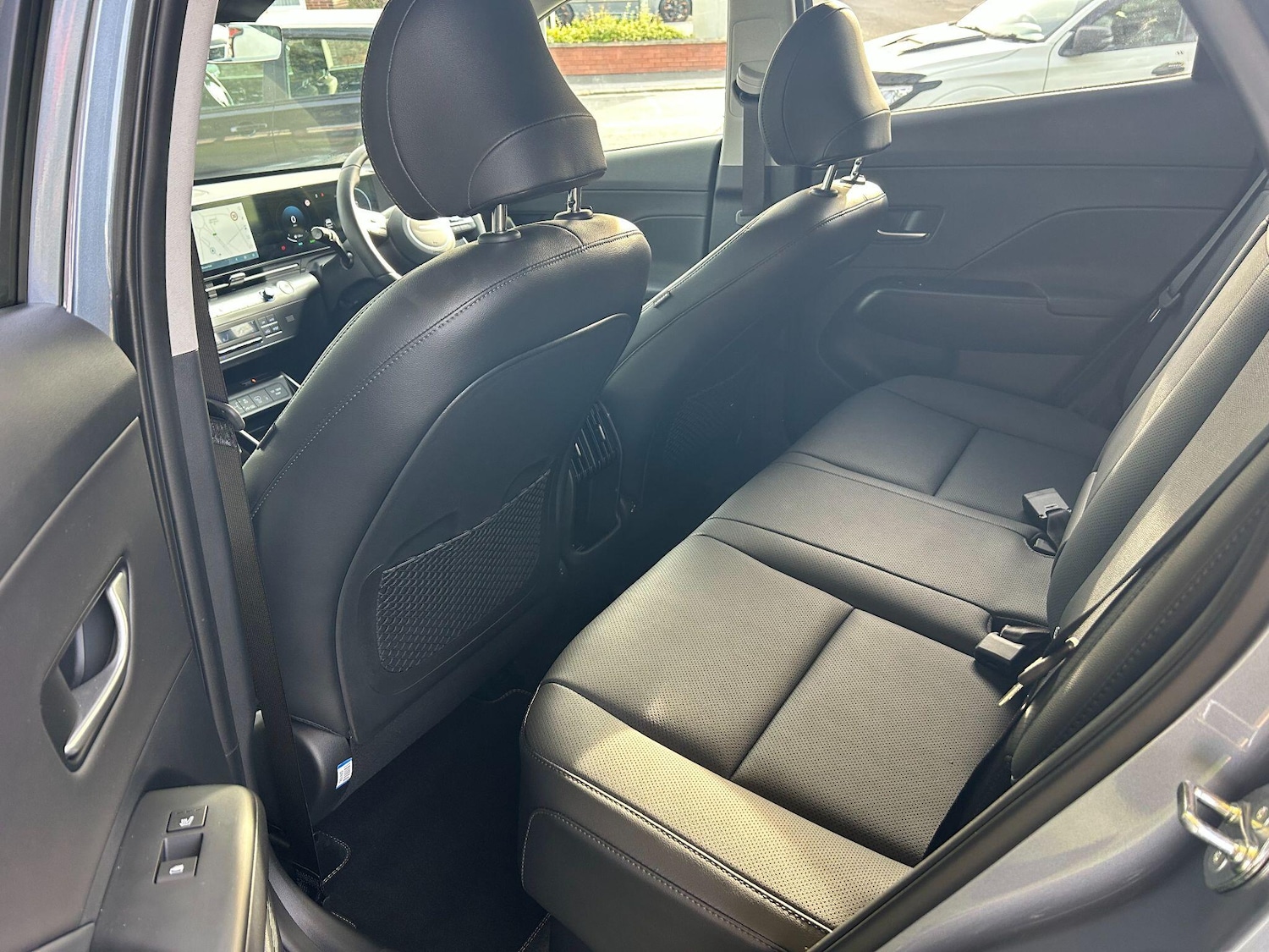 Used Hyundai KONA 2025 for sale - 76408760: Photo 32