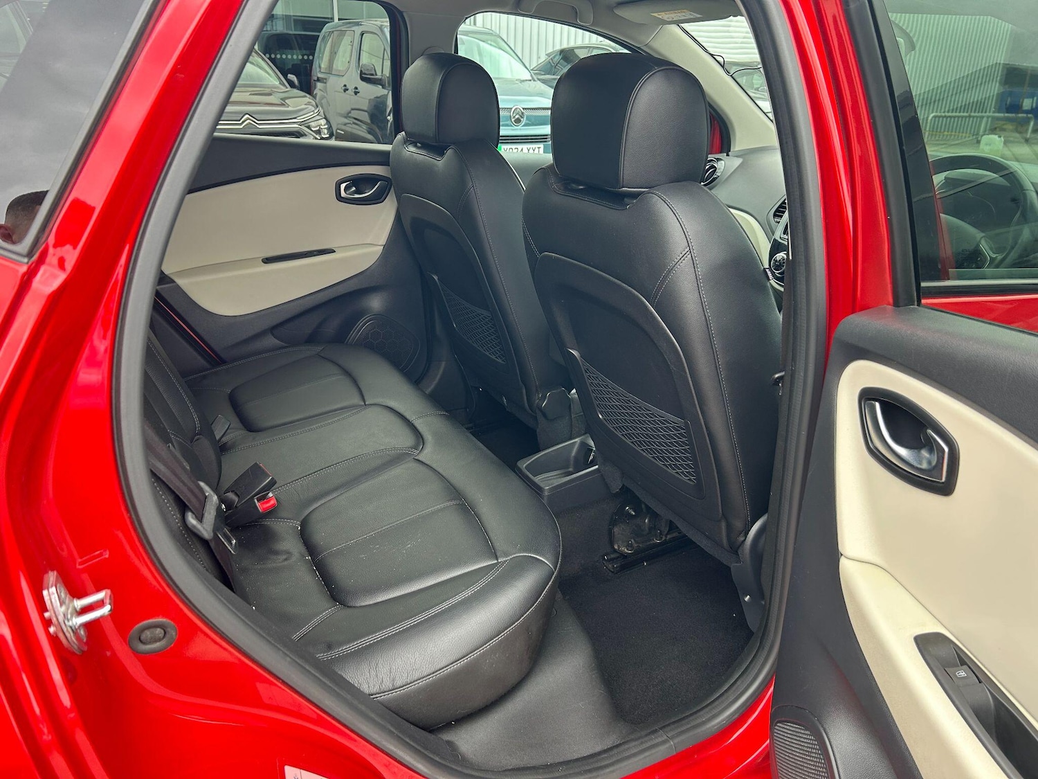 Used Renault Captur 2019 for sale - 76538817: Photo 19