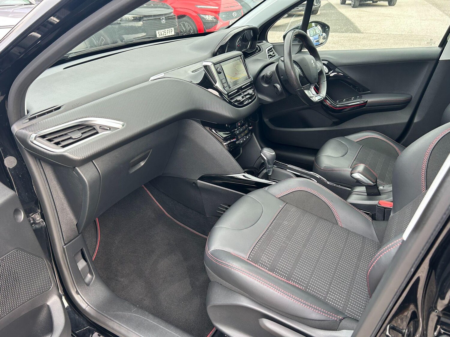 Used Peugeot 2008 2019 for sale - 76201359: Photo 19