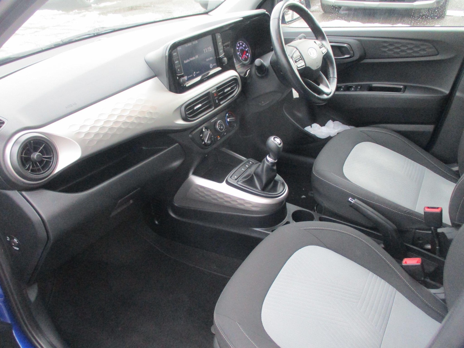 Used Hyundai i10 2022 for sale - 77550313: Photo 20