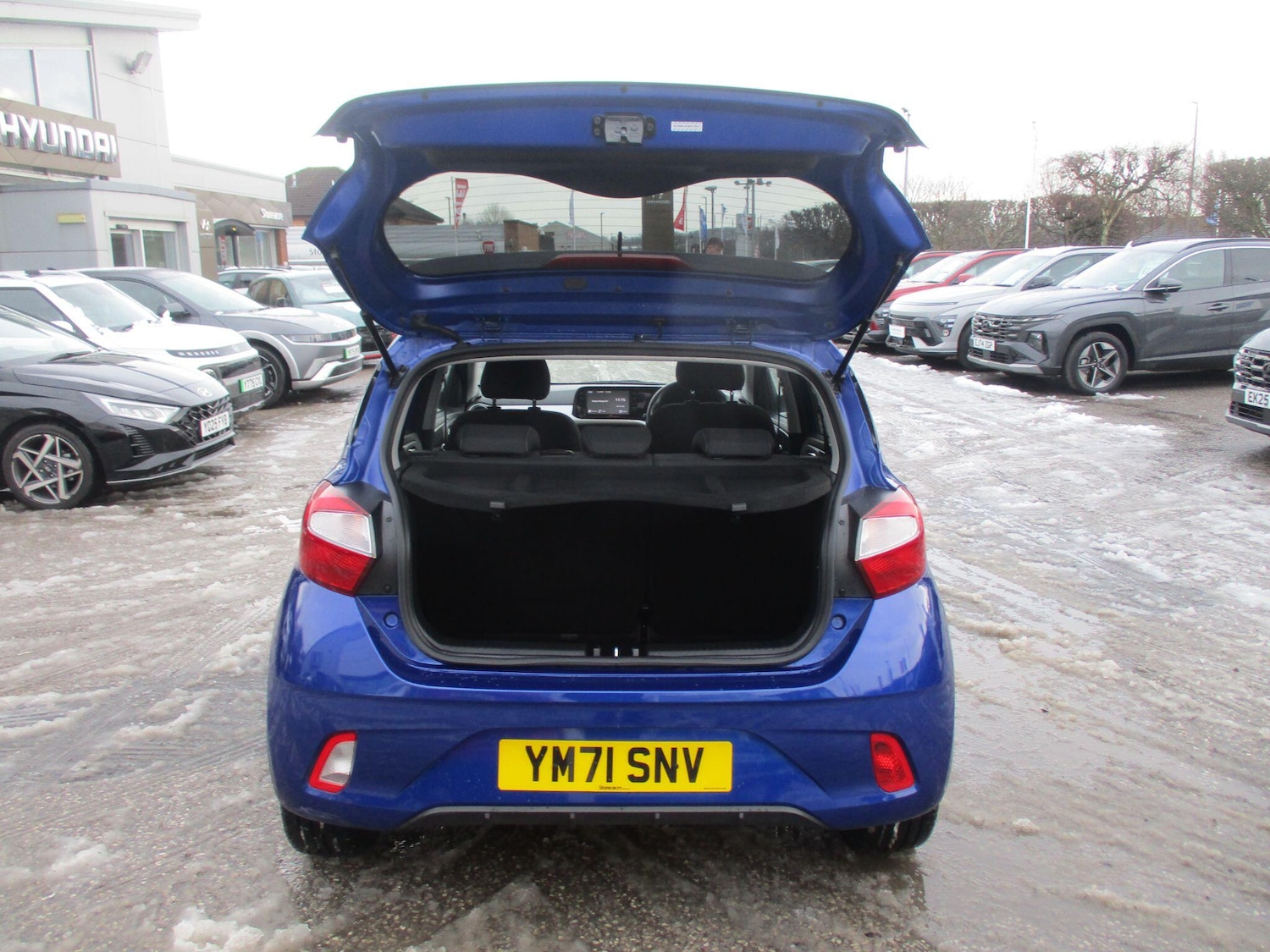 Used Hyundai i10 2022 for sale - 77550313: Photo 9