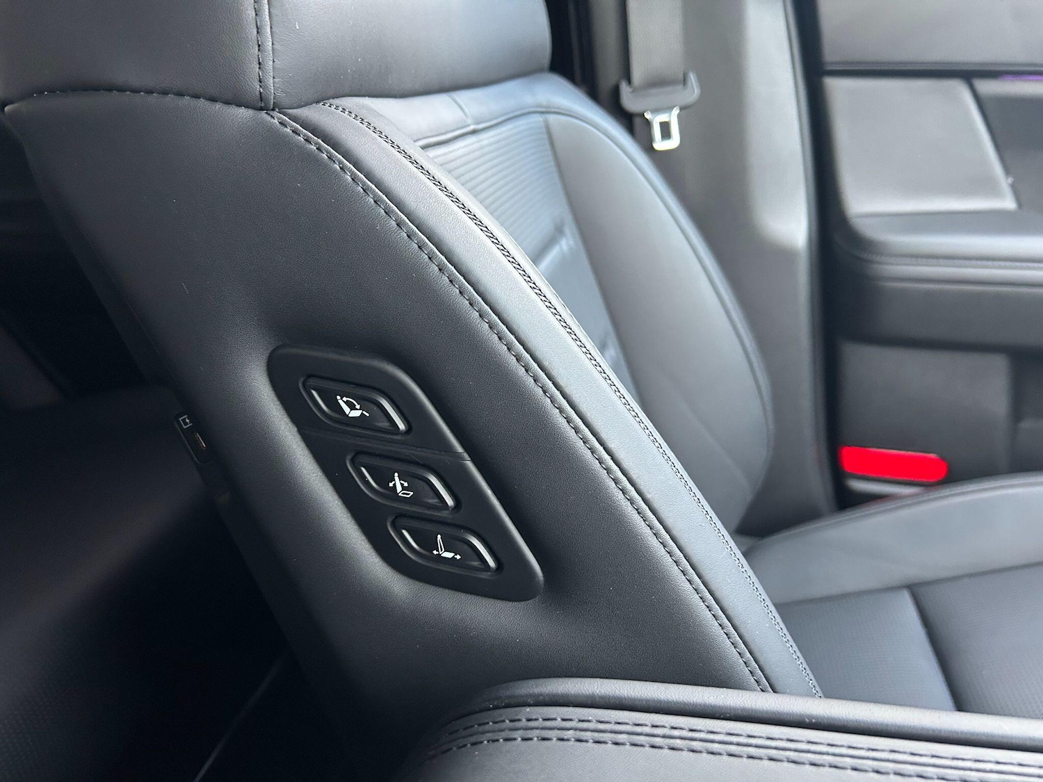 Used Hyundai Santa Fe 2024 for sale - 76689280: Photo 35