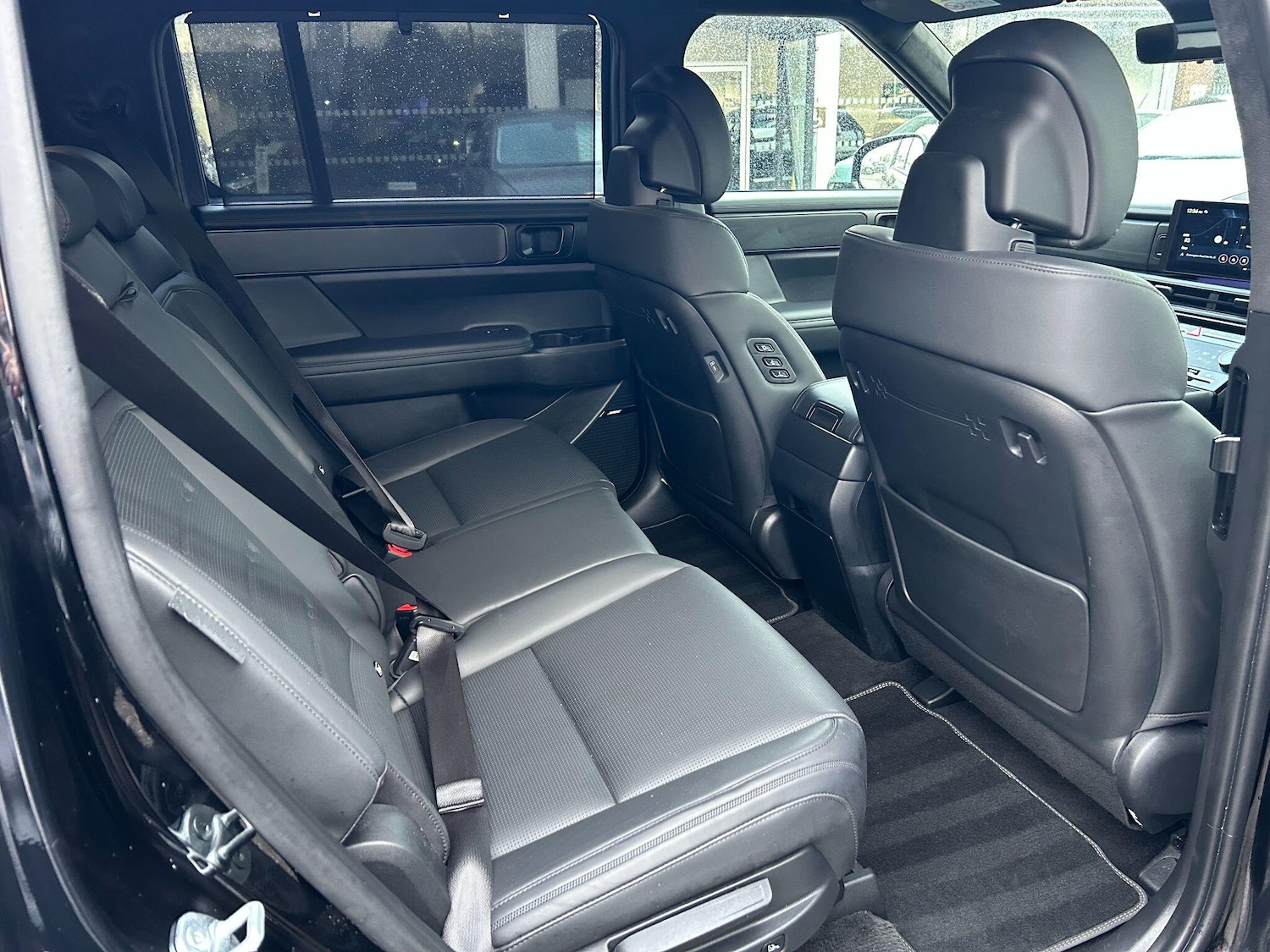 Used Hyundai Santa Fe 2024 for sale - 76689280: Photo 37