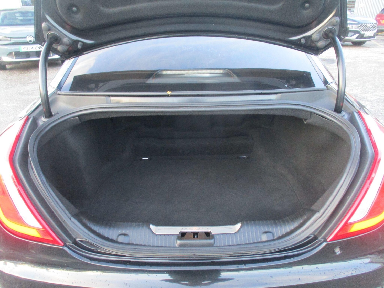 Used Jaguar XJ 2020 for sale - 76823604: Photo 12