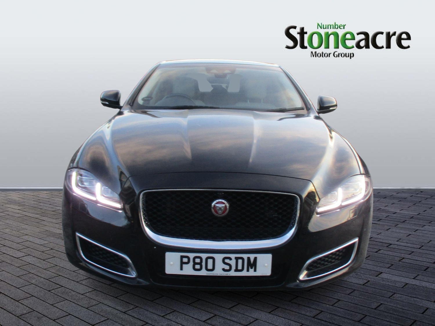 Used Jaguar XJ 2020 for sale - 76823604: Photo 2