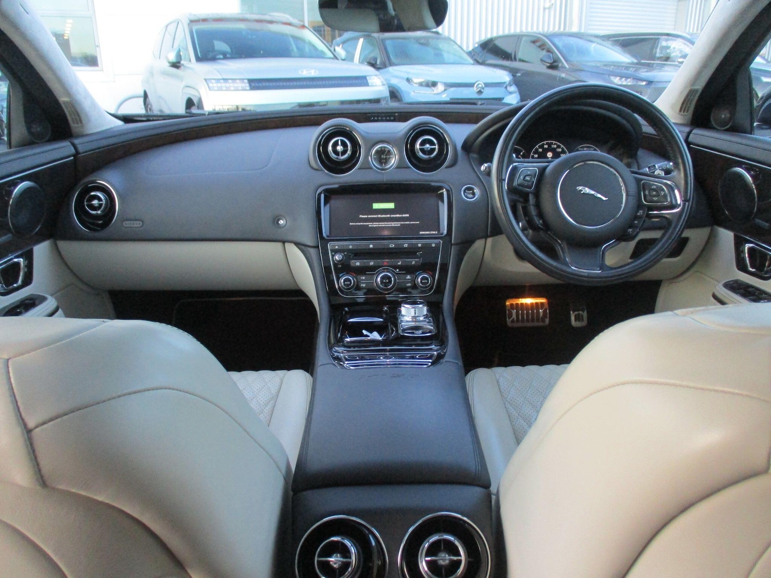 Used Jaguar XJ 2020 for sale - 76823604: Photo 23