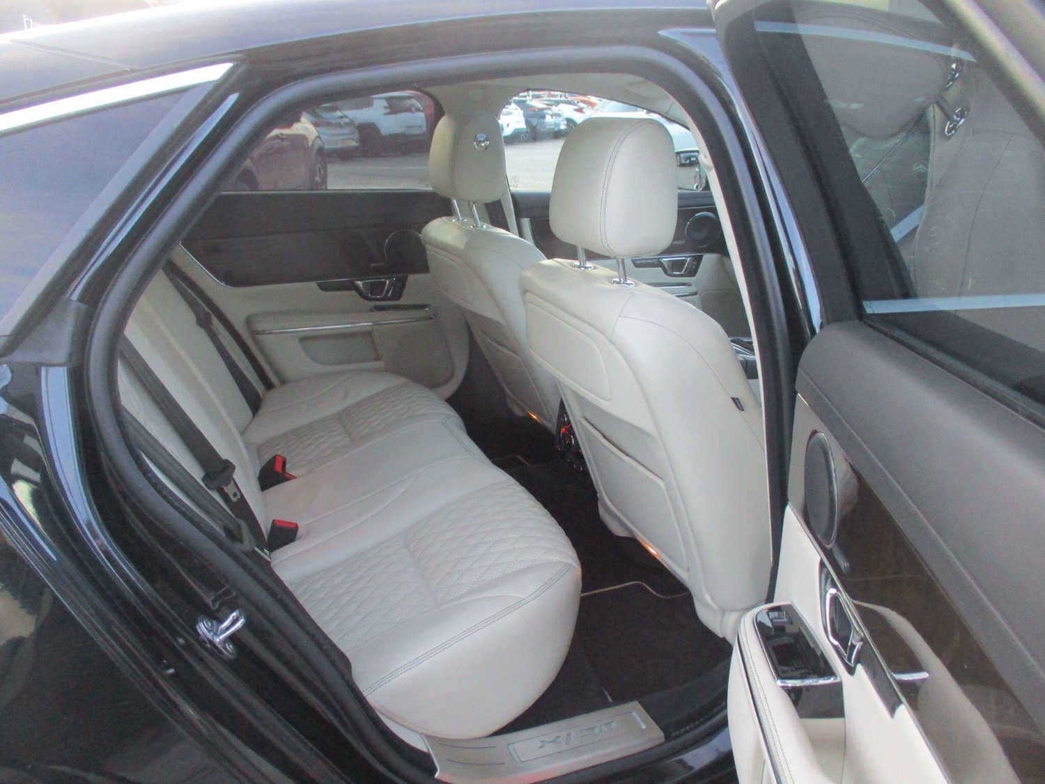 Used Jaguar XJ 2020 for sale - 76823604: Photo 36