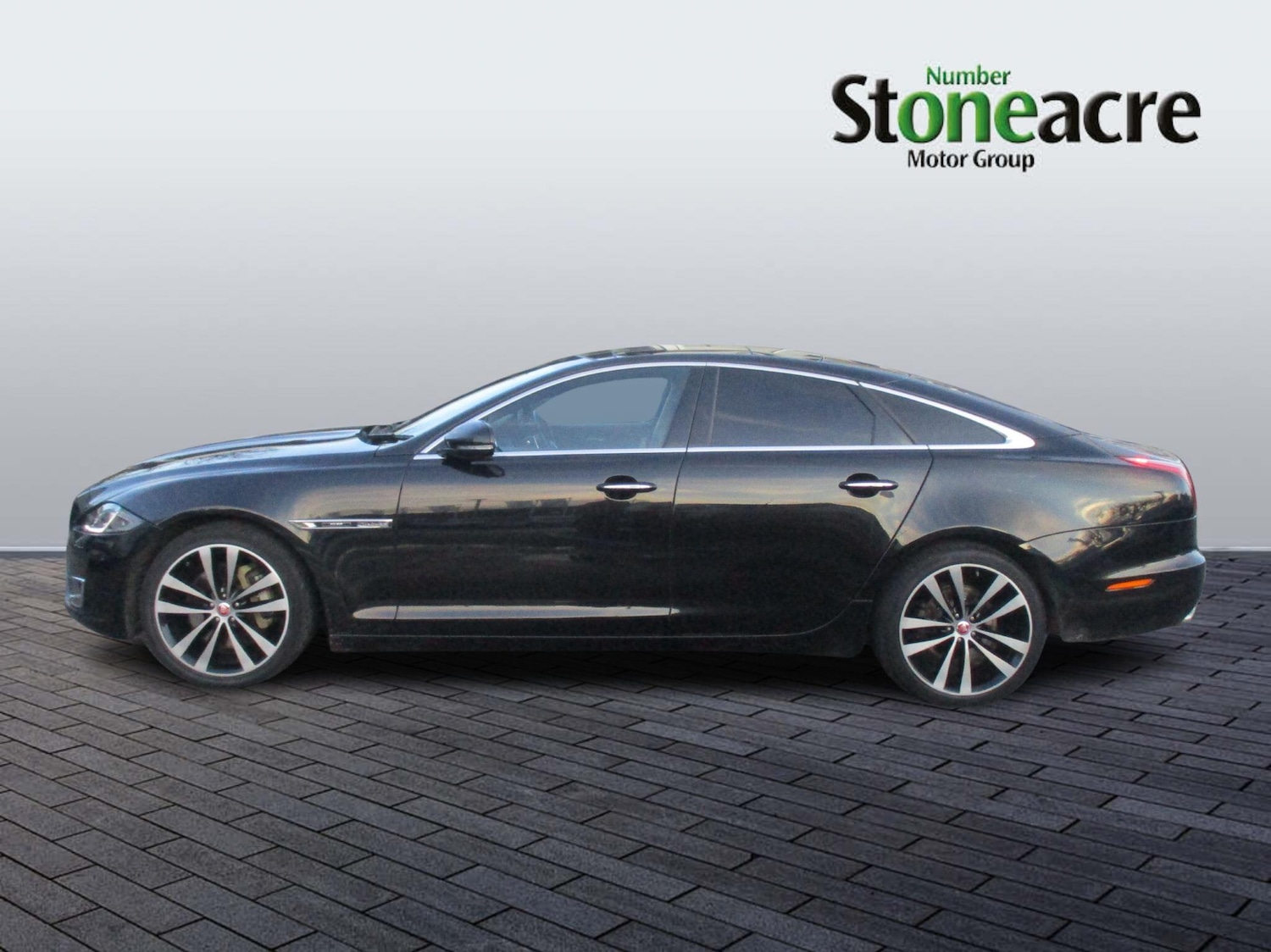 Used Jaguar XJ 2020 for sale - 76823604: Photo 7