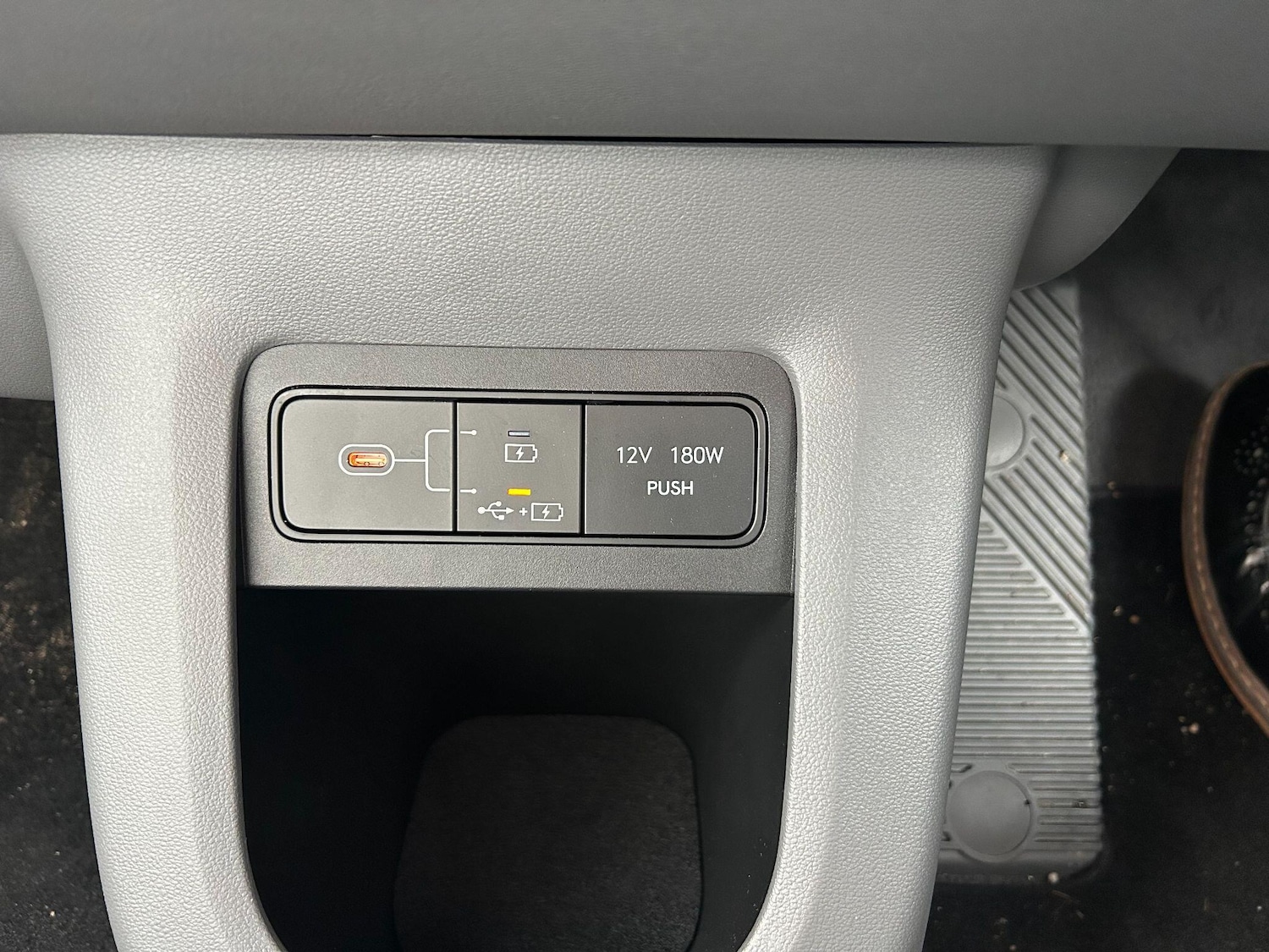 Used Hyundai IONIQ 5 2025 for sale - 76850269: Photo 31