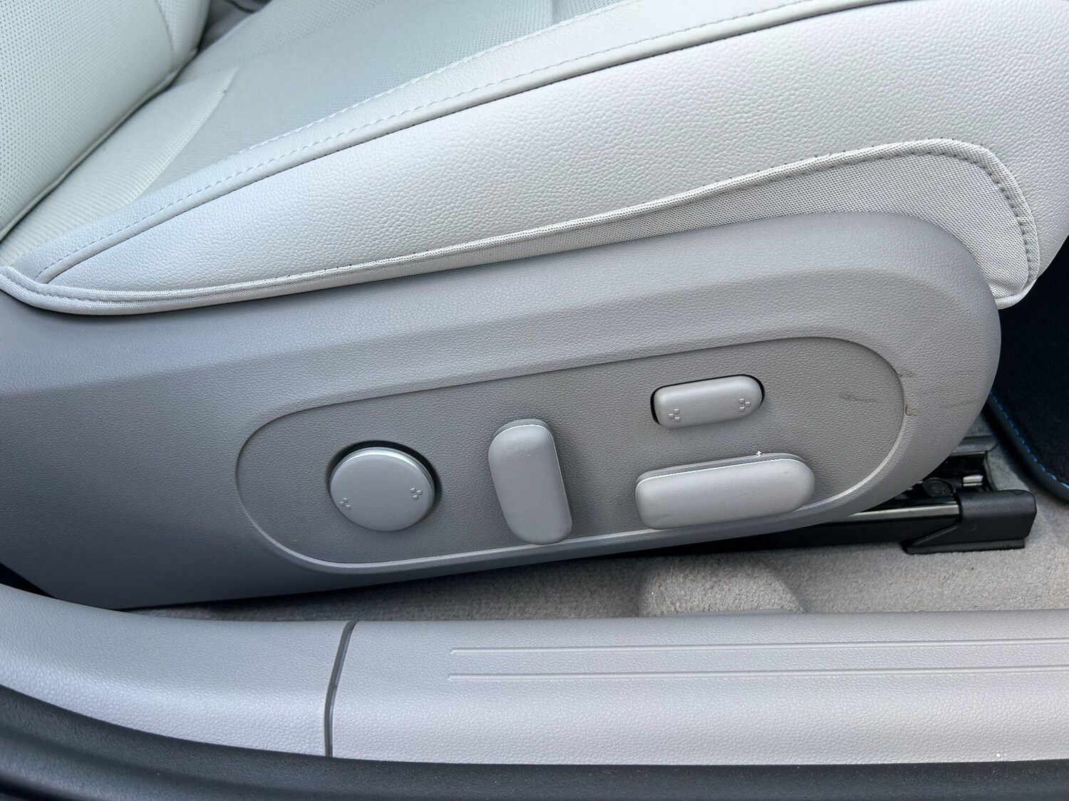 Used Hyundai IONIQ 6 2025 for sale - 77710489: Photo 18