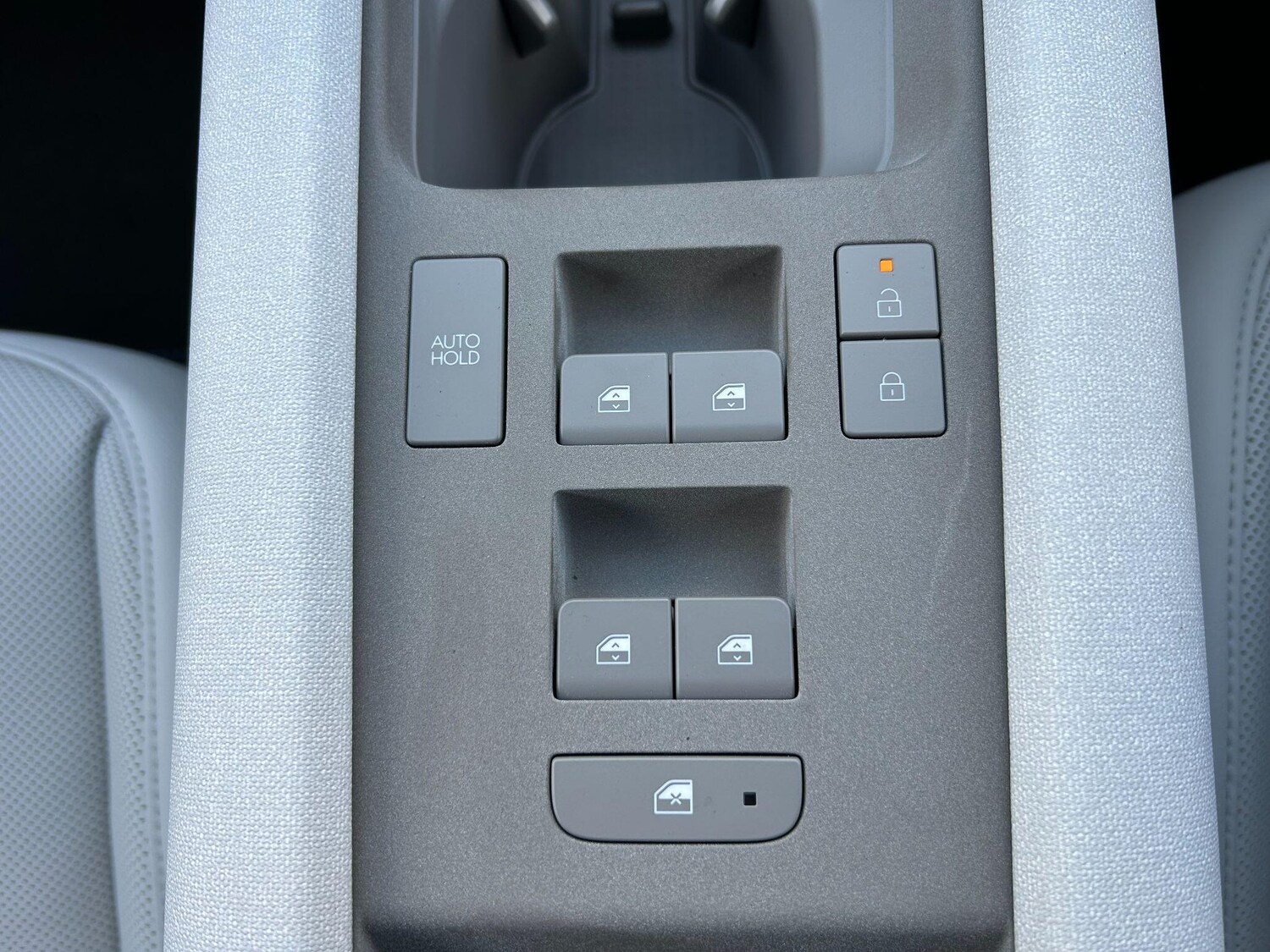 Used Hyundai IONIQ 6 2025 for sale - 77710489: Photo 28