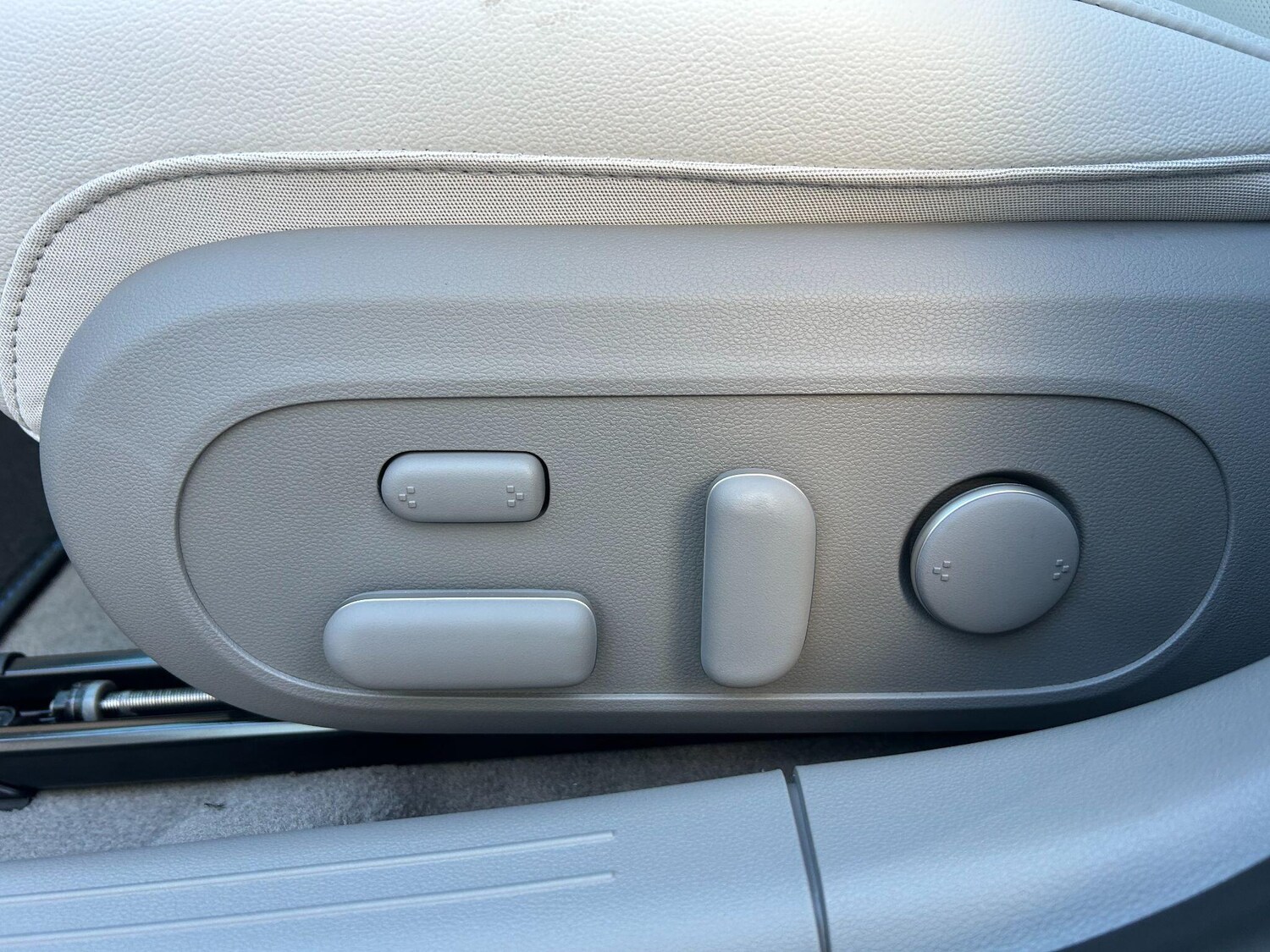 Used Hyundai IONIQ 6 2025 for sale - 77710489: Photo 35