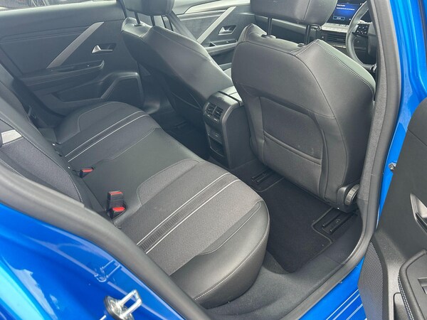 Used Vauxhall Astra 2024 for sale - 76166673: Photo 21
