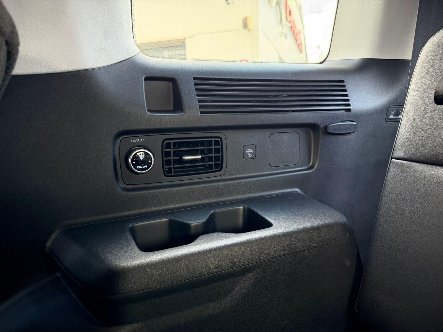 Used Hyundai Santa Fe 2024 for sale - 78157085: Photo 46