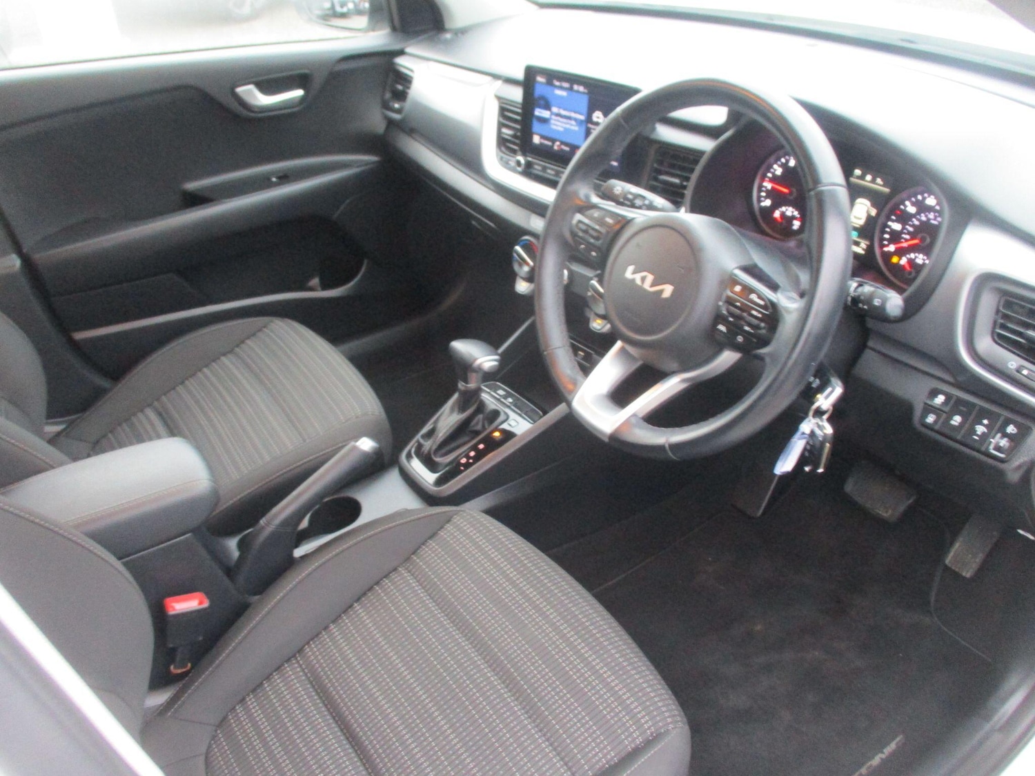 Used Kia Stonic 2022 for sale - 77306241: Photo 14