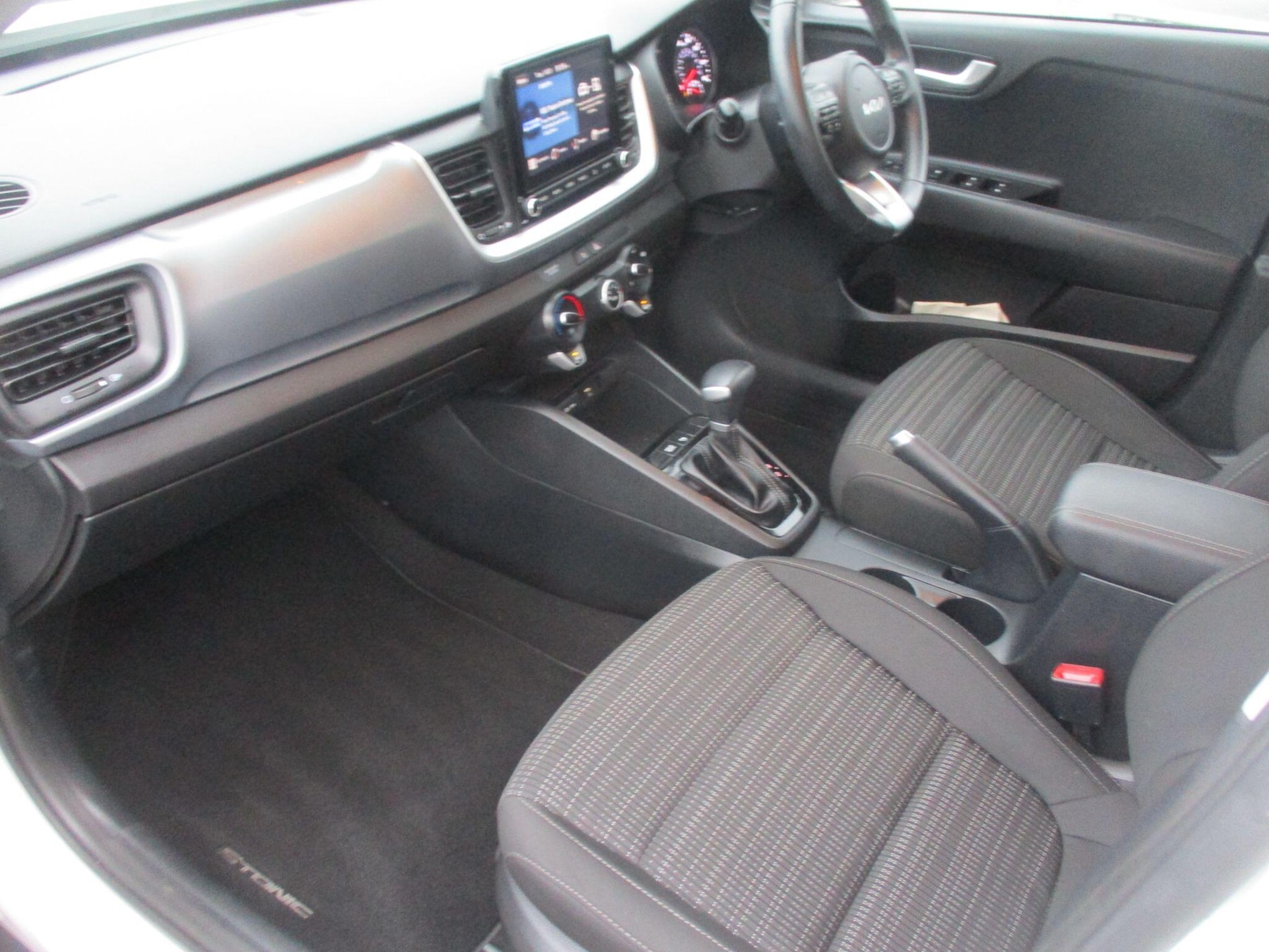 Used Kia Stonic 2022 for sale - 77306241: Photo 18