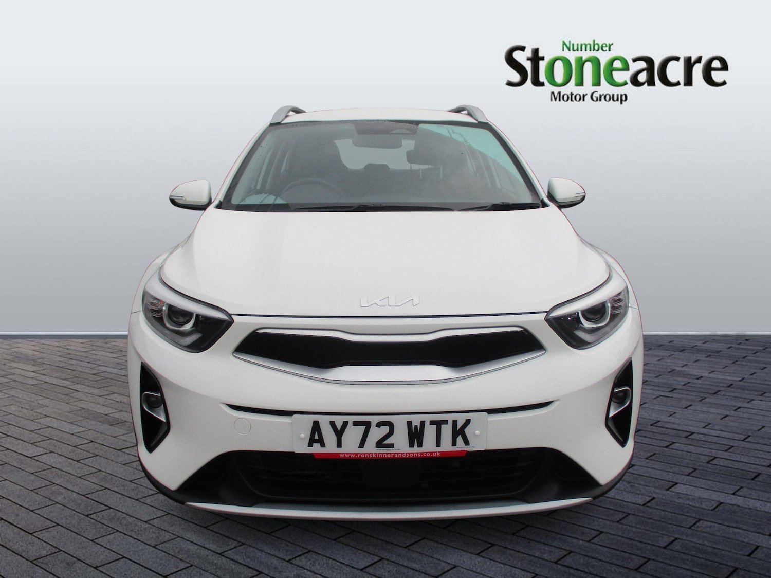 Used Kia Stonic 2022 for sale - 77306241: Photo 2