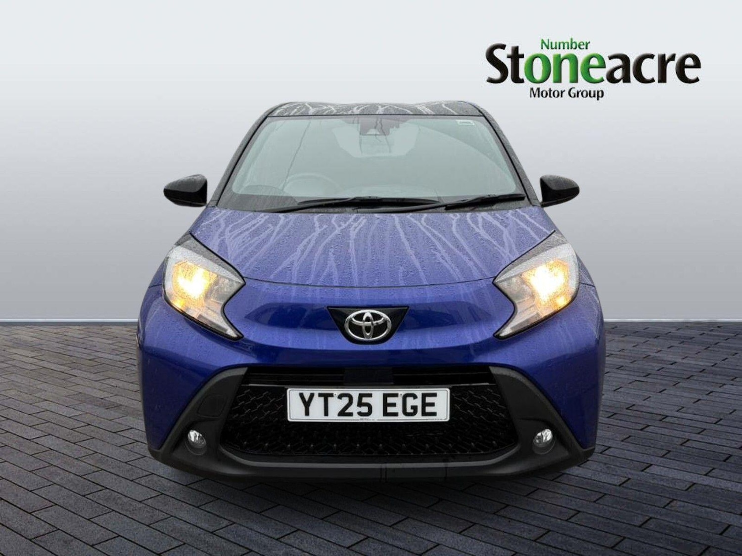 Used Toyota Aygo X for sale - 77537131: Photo 2