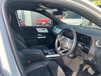 Used Mercedes-Benz EQA 2022 for sale - 77977908: Photo