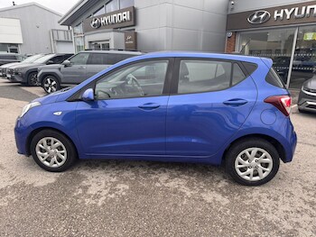 Used Hyundai i10 2018 for sale - 77709524: Photo